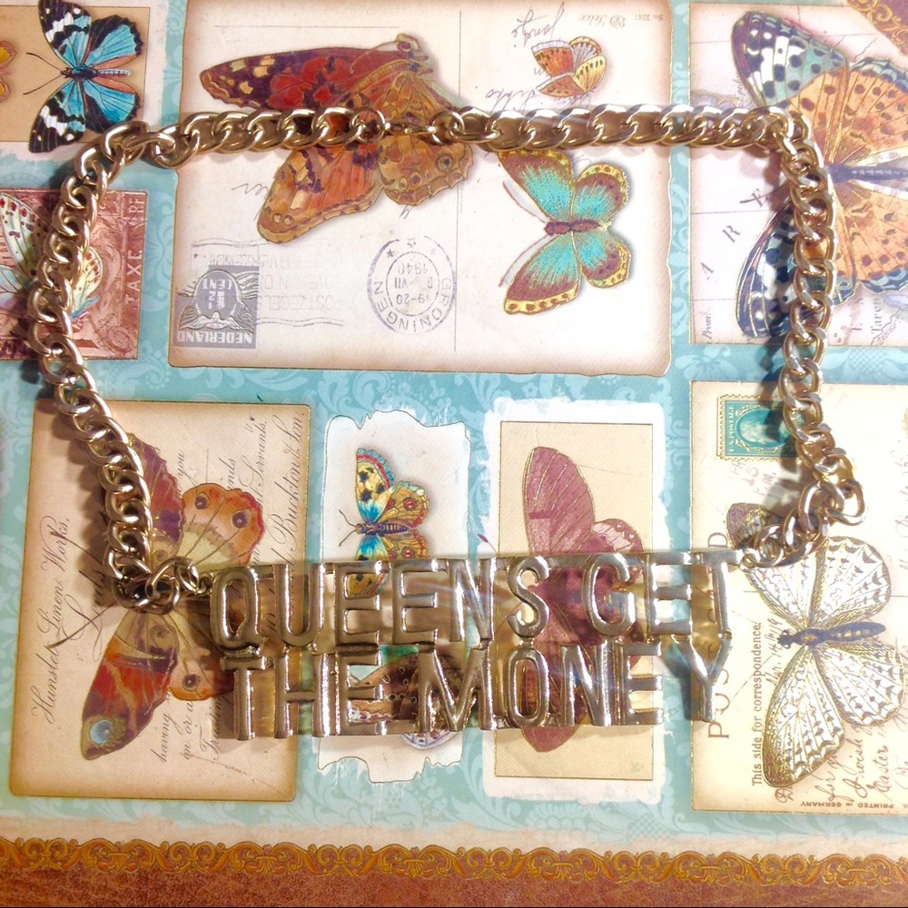 Gold "Queens Get The Money" Plate Necklace